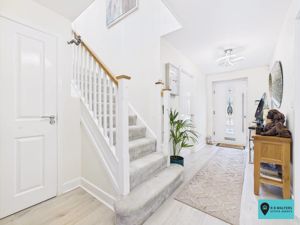 Entrance Hall- click for photo gallery